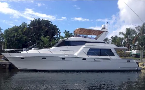 Slide: The Image of Pama Yacht Pilothouse MY 2006 - 0