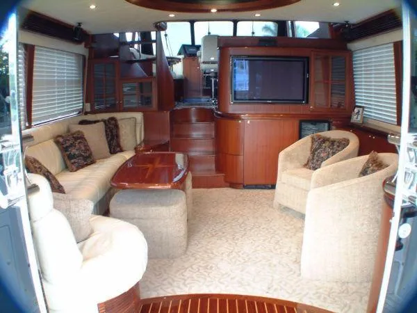 Slide: The Image of Pama Yacht Pilothouse MY 2006 - 4