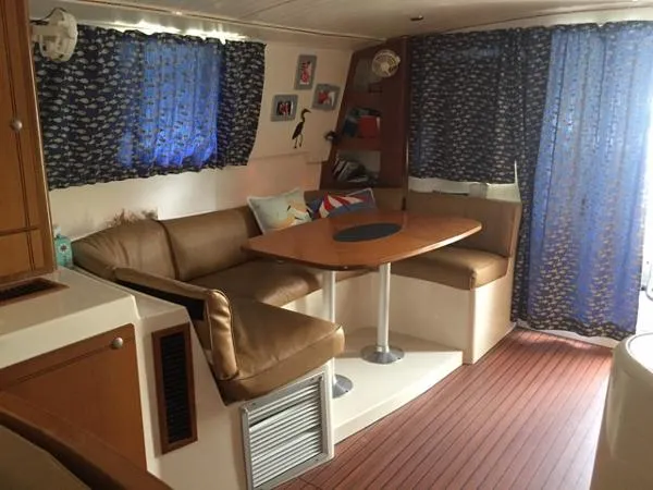 Slide: The Image of Fountaine Pajot Maryland 1999 - 5