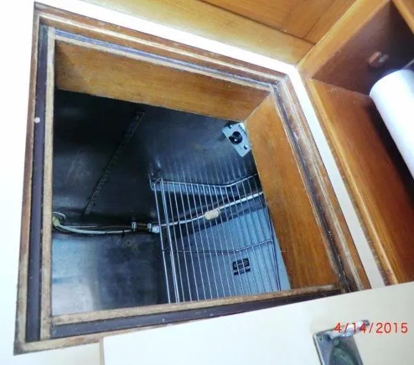Slide: The Image of Grand Banks Classic Engine Upgrade 1985 - 10