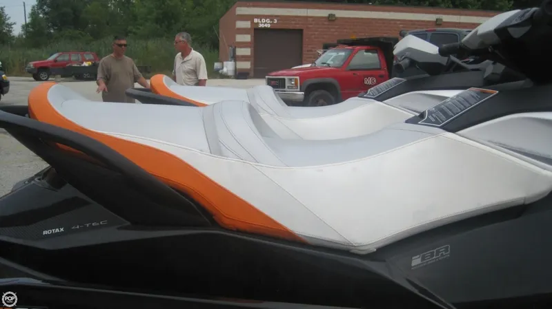 Slide: The Image of Sea-Doo (2) GTI 155 SE (Pair) 2011 - 8