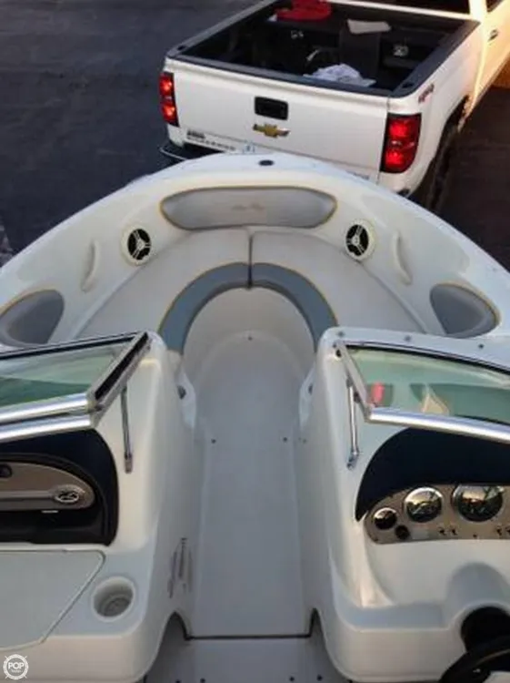 Slide: The Image of Sea Ray 205 Sport 2008 - 3