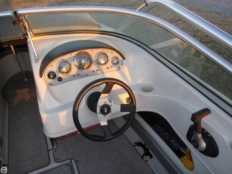 Slide: The Image of Sea Ray 205 Sport 2008 - 5
