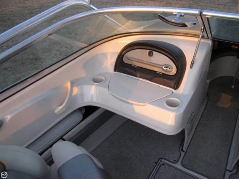 Slide: The Image of Sea Ray 205 Sport 2008 - 6