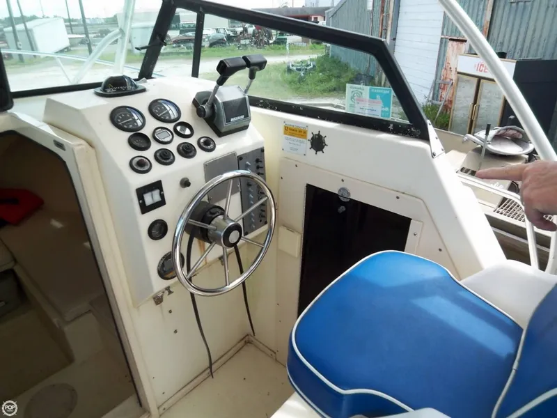 Slide: The Image of Parker 25 Sport Cabin 1995 - 8