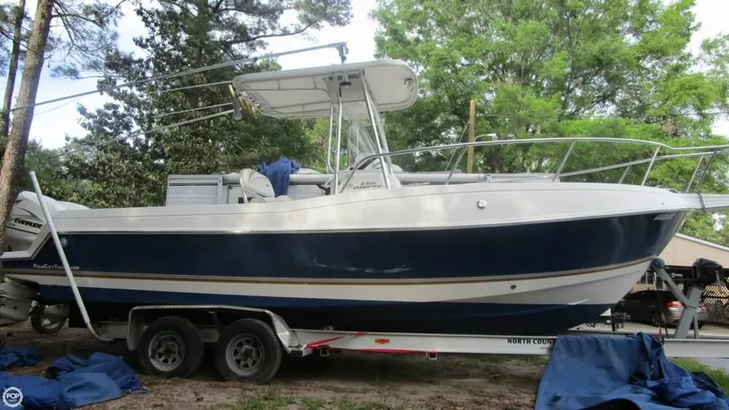 Slide: The Image of Aquasport 250 Osprey 2003 - 4