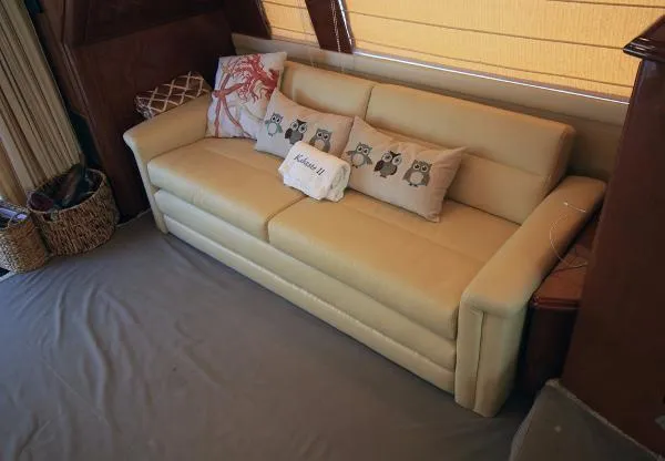 Slide: The Image of Marquis Motoryacht Davit and lift 2004 - 5