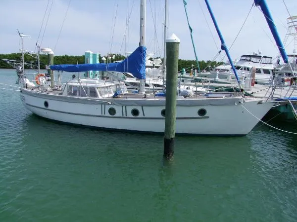 Slide: The Image of Ted Brewer Custom Sloop 1986 - 0