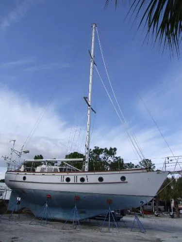 Slide: The Image of Ted Brewer Custom Sloop 1986 - 1