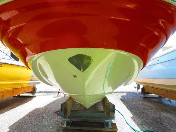 Slide: The Image of Azure AZ 250 Open Bowrider 2008 - 2