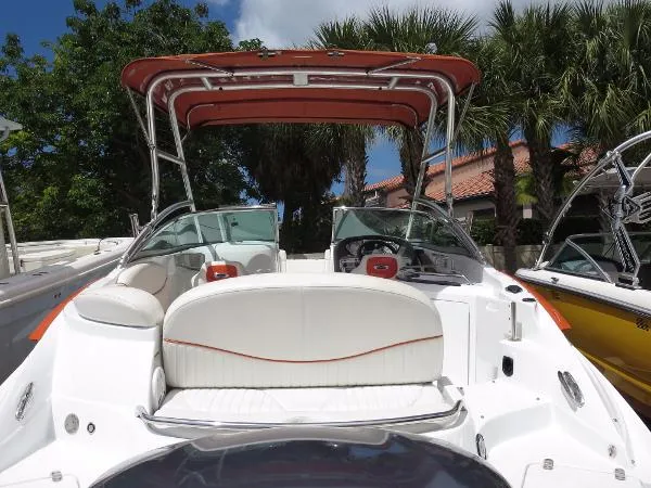 Slide: The Image of Azure AZ 250 Open Bowrider 2008 - 3