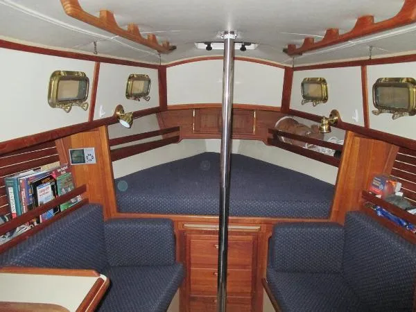 Slide: The Image of Pacific Seacraft Dana 24 1996 - 3