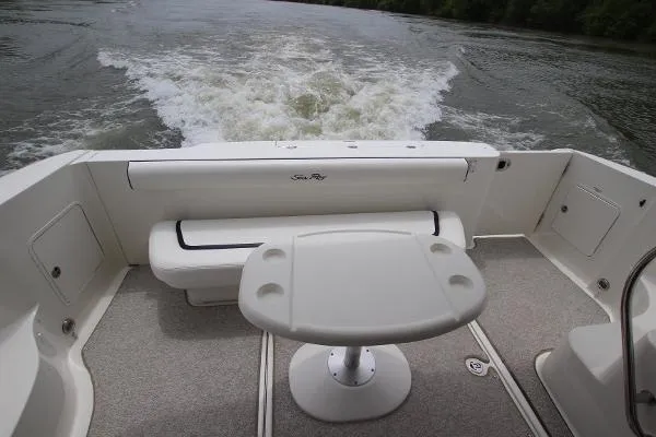 Slide: The Image of Sea Ray 44 Sedan Bridge 2007 - 4