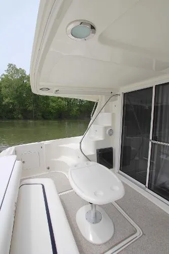 Slide: The Image of Sea Ray 44 Sedan Bridge 2007 - 8