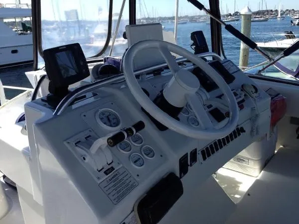 Slide: The Image of Mainship Sedan Bridge 1996 - 5