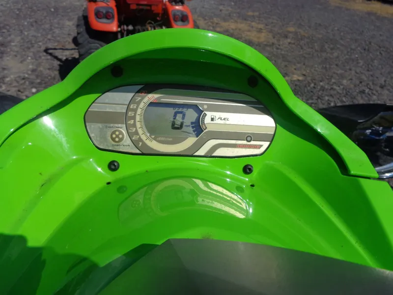 Slide: The Image of Yamaha V1 2016 - 11