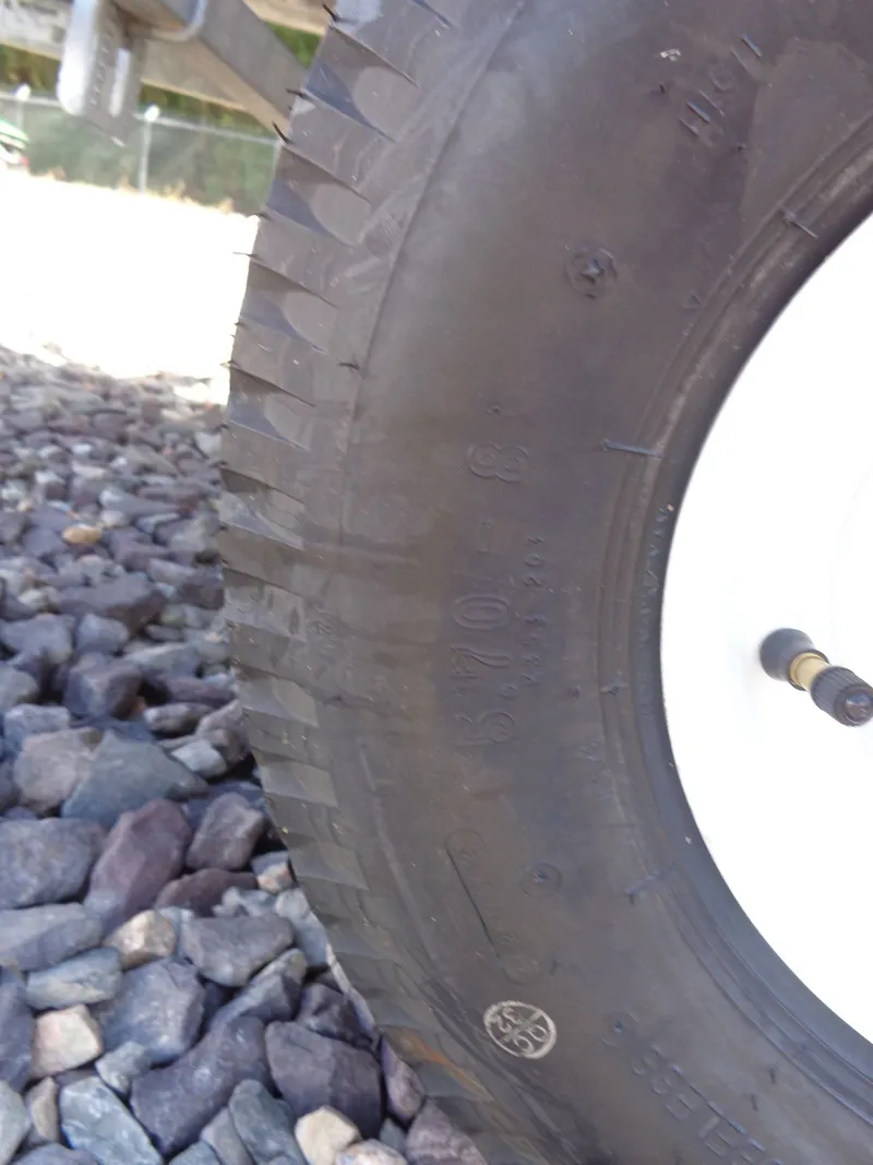 Slide: The Image of Yamaha V1 2016 - 21