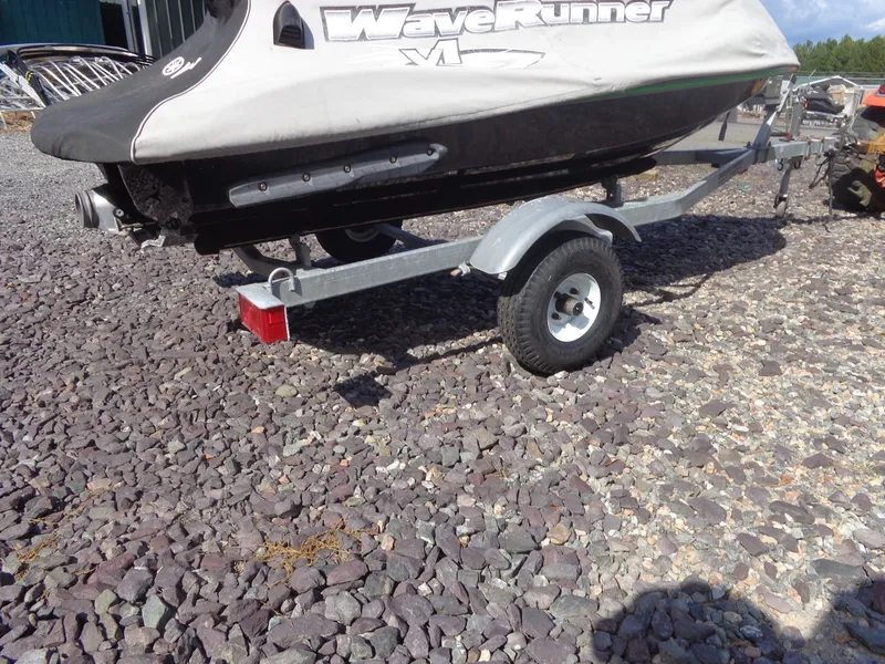 Slide: The Image of Yamaha V1 2016 - 23