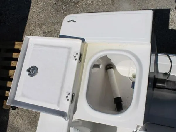 Slide: The Image of SeaCraft 23 Classic 2000 - 10