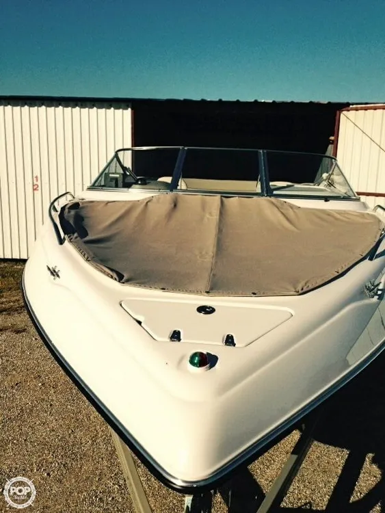 Slide: The Image of Four Winns 240 Horizon 1999 - 2