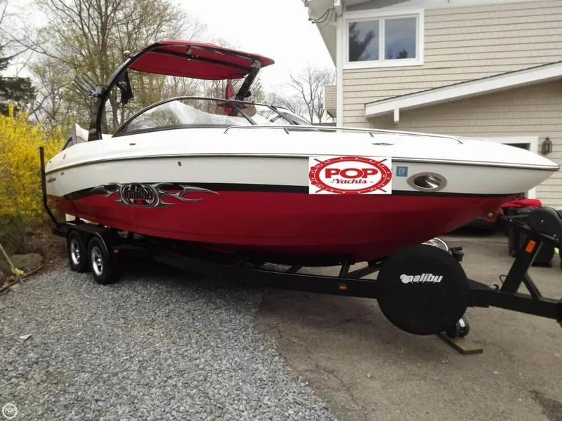Slide: The Image of Malibu 25 Sunscape LSV w/ Wakesetter Package 2005 - 2