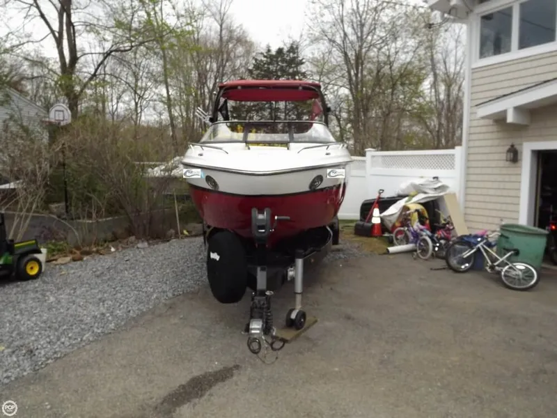 Slide: The Image of Malibu 25 Sunscape LSV w/ Wakesetter Package 2005 - 3