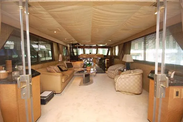 Slide: The Image of Hatteras Cockpit Motor Yacht 1988 - 7