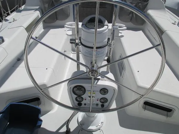 Slide: The Image of Catalina 28 MkII 1999 - 10