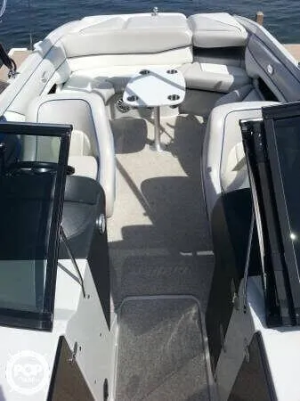 Slide: The Image of Malibu Sunscape 25 LSV 2006 - 8