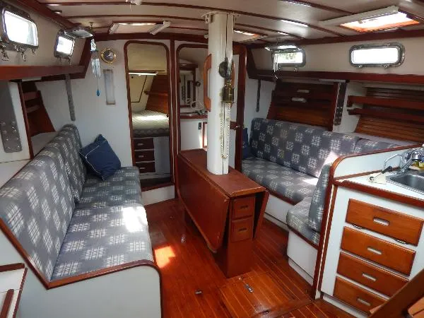Slide: The Image of Catalina - Morgan 45 BOAT SHOW 1989 - 1
