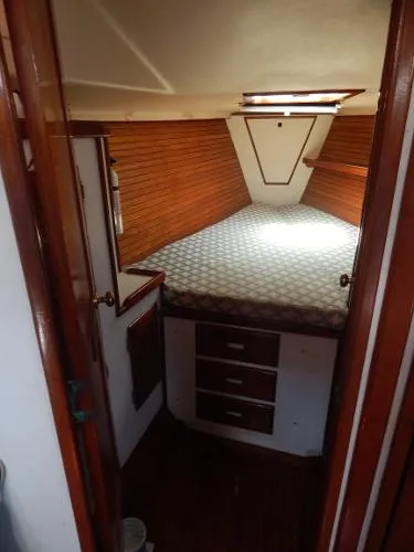 Slide: The Image of Catalina - Morgan 45 BOAT SHOW 1989 - 4