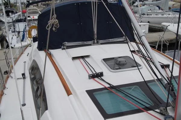 Slide: The Image of Beneteau Oceanis 43 2009 - 8