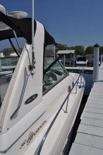 Slide: The Image of Sea Ray 310 Sundancer 2001 - 4