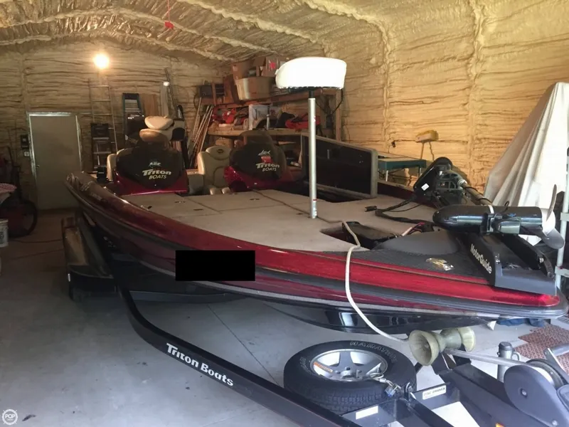 Slide: The Image of Triton TR-21X DC BassMaster Classic 2004 - 3