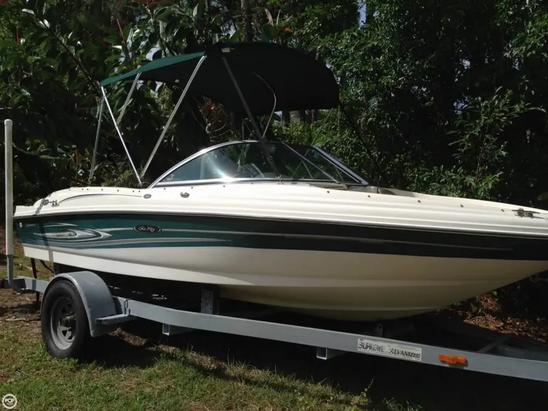 Slide: The Image of Sea Ray 180 Sport 2004 - 1