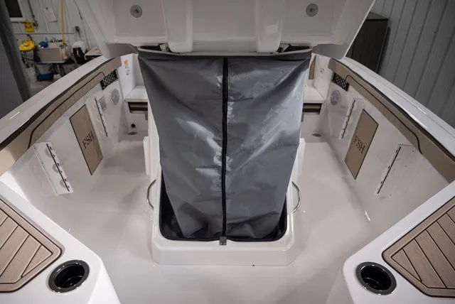 Slide: The Image of Yamaha 222 FSH Sport 2026 - 15