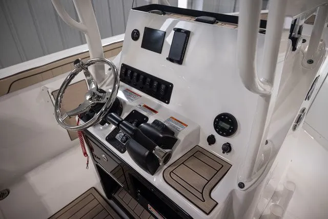 Slide: The Image of Yamaha 222 FSH Sport 2026 - 7