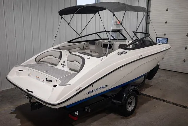 Slide: The Image of Yamaha SX190 2026 - 3