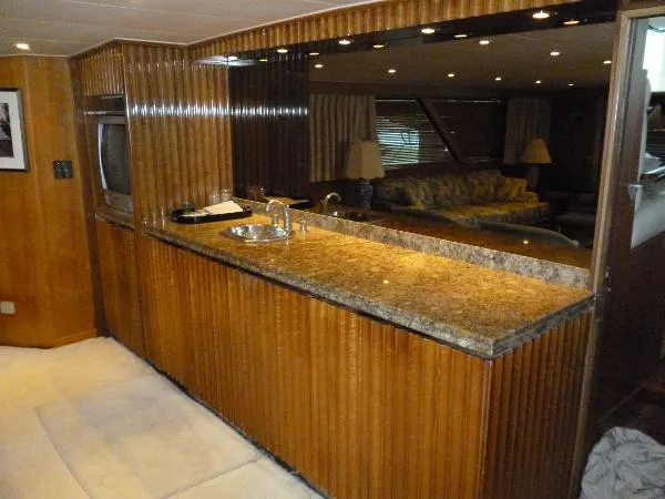 Slide: The Image of Burger 80' Flybridge Motoryacht 1982 - 3
