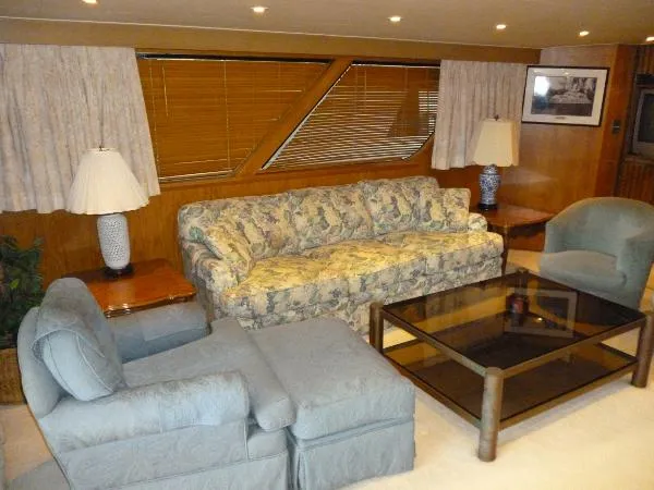Slide: The Image of Burger 80' Flybridge Motoryacht 1982 - 7