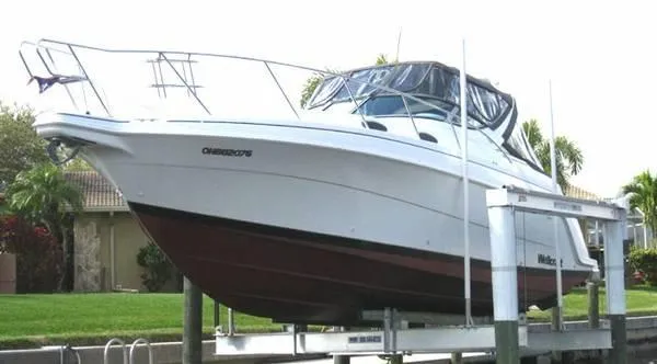 Slide: The Image of Wellcraft 3000 Martinique 1998 - 3