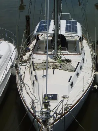 Slide: The Image of Morgan 462 Ketch 1982 - 4