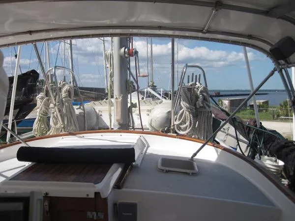 Slide: The Image of Morgan 462 Ketch 1982 - 8