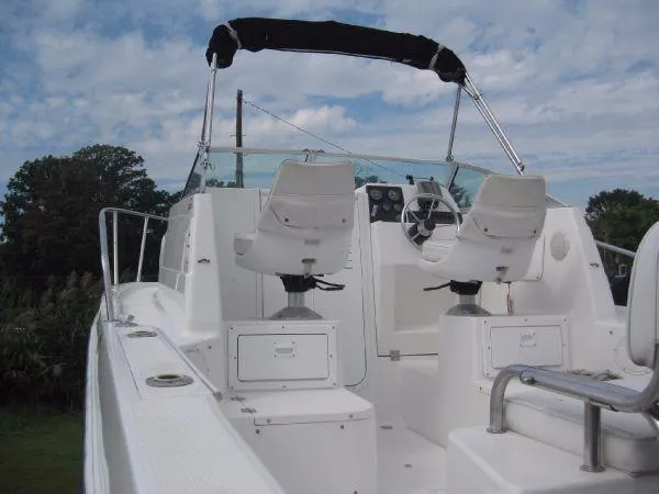 Slide: The Image of Robalo 2240 Cuddy 24' 2000 - 6