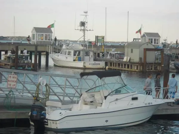 Slide: The Image of Robalo 2240 Cuddy 24' 2000 - 7
