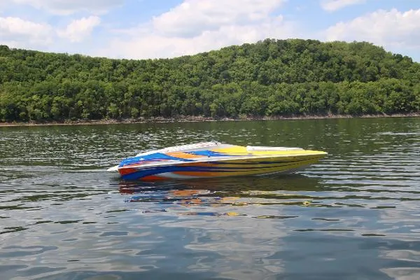 Slide: The Image of Advantage 25 Citation Bowrider 2008 - 1