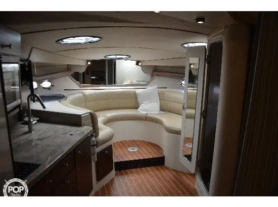Slide: The Image of Cruisers 3570 Esprit 1995 - 4