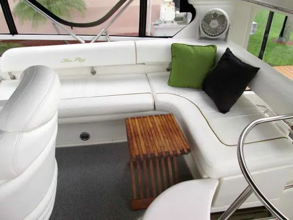 Slide: The Image of Sea Ray 420 Aft Cabin 2000 - 8