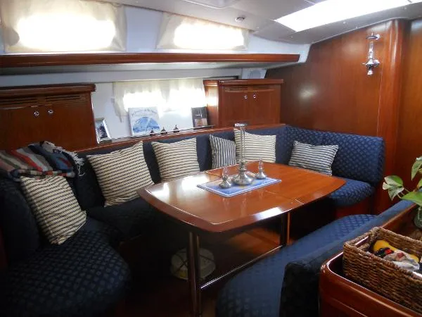 Slide: The Image of Beneteau 523 2006 - 10