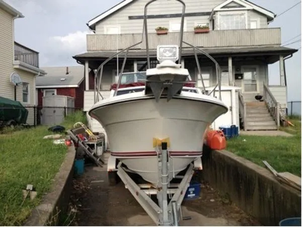 Slide: The Image of Wellcraft Sportsman 250 1988 - 0